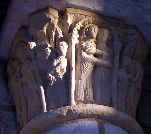 chapiteau historié à la basilique de Saint-Benoît-sur-Loire